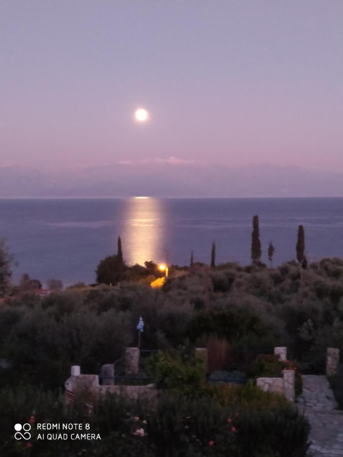 Villa Panorama Michalis Haikos Two Minutes Walk To The Beach Peroulia Kompoi ภายนอก รูปภาพ